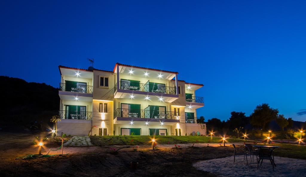 Appartamento Platania House Sarti Esterno foto