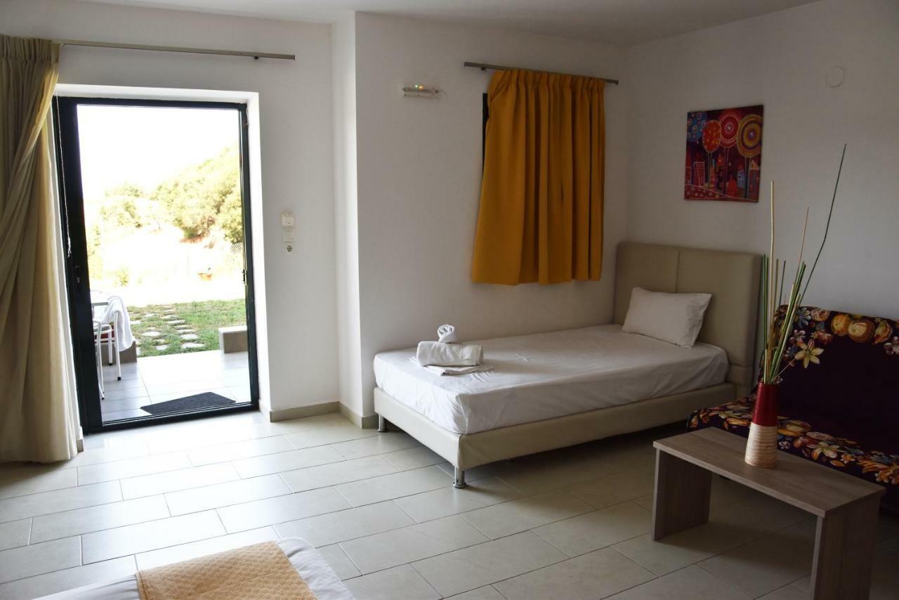 Appartamento Platania House Sarti Esterno foto